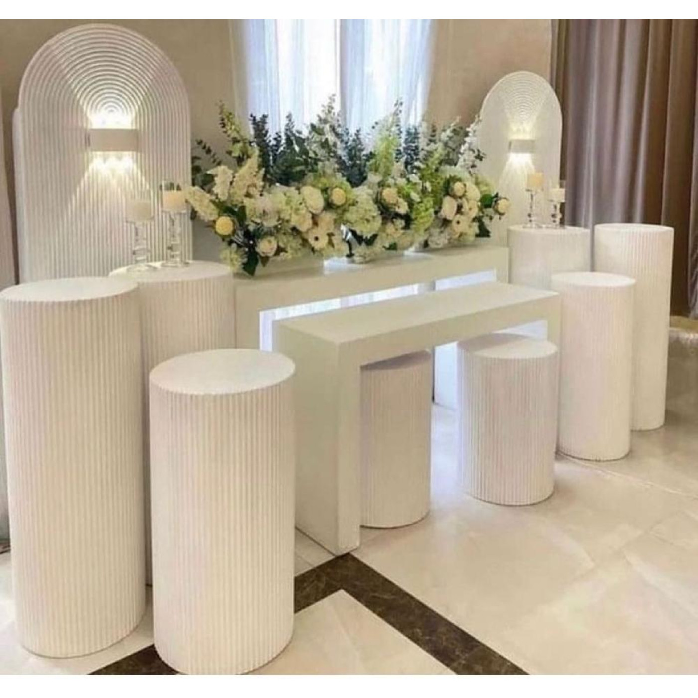 أطقم مداخل بتصميم مميز - مقاس 6 - أبيض