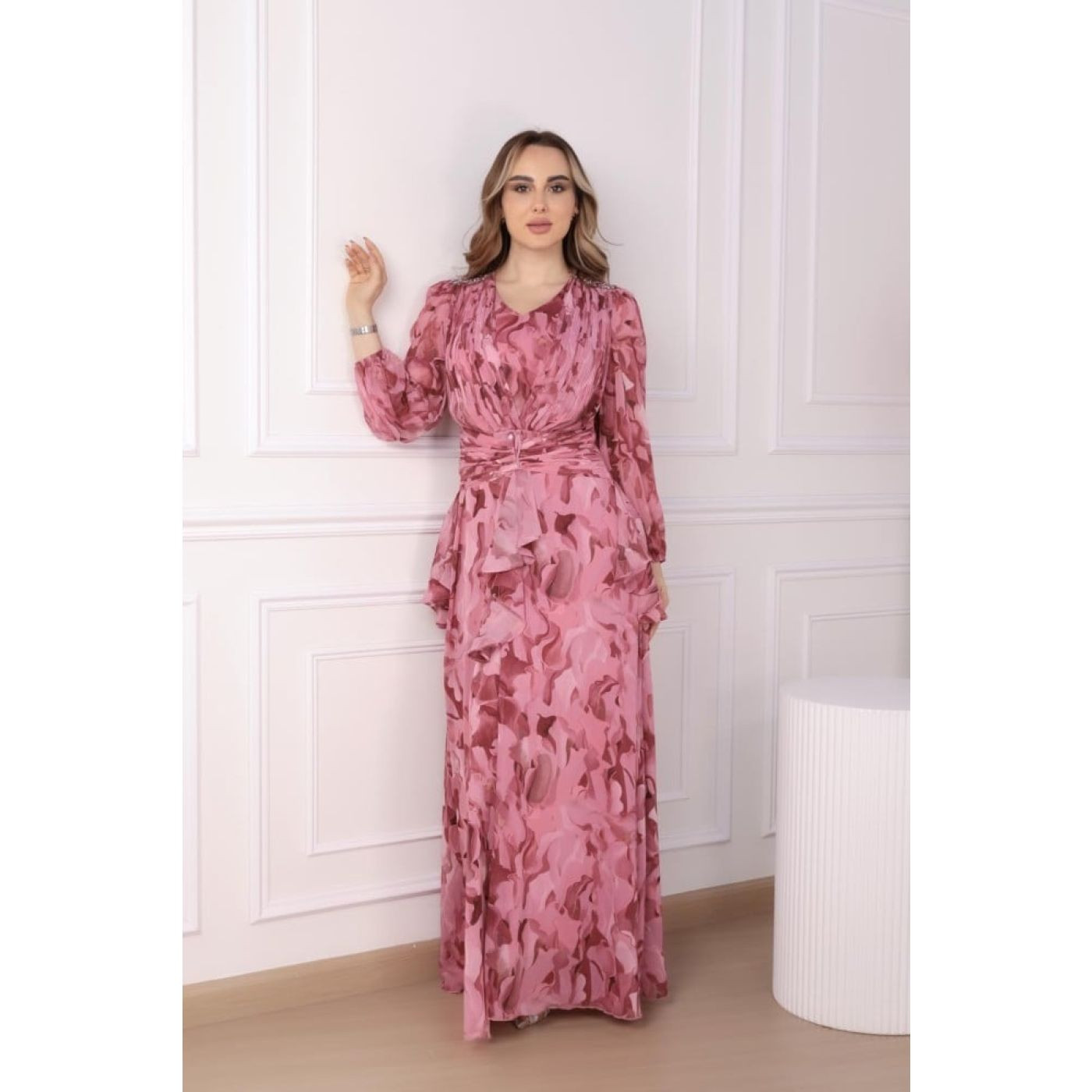 فستان شيفون طويل مورد مع الوان متداخلة بأكمام طويلة - وردي