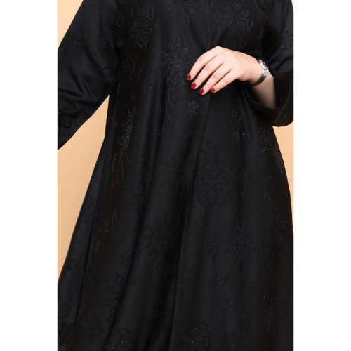 عباية من قماش جكار ناعم مزينة بالكريستال - أسود - 01-015