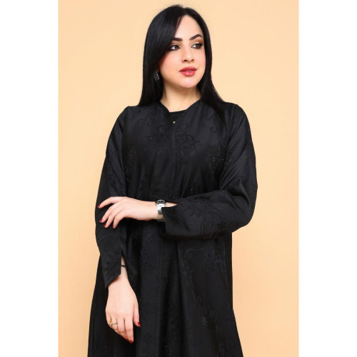 عباية من قماش جكار ناعم مزينة بالكريستال - أسود - 01-015