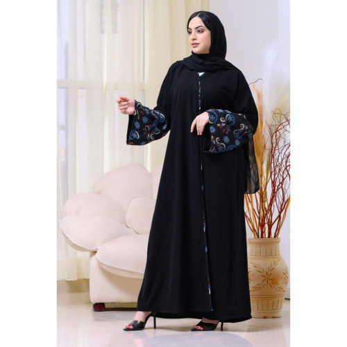 عباية كريب بأكمام ملونة وقيطان ناعمة الياقة - أسود