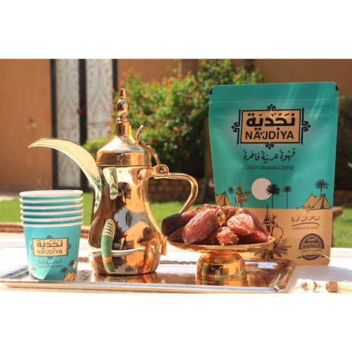 نجدية قهوة سعودية فاخرة سريعة التحضير بالهيل والزعفران - 1 كغ