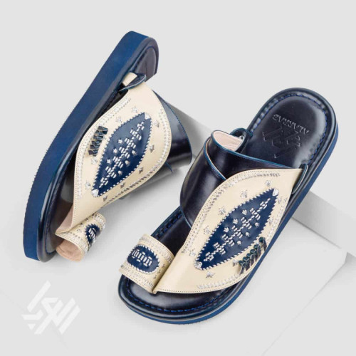 العراب حذاء شرقي مطرز للرجال - كحلي وأبيض - 222626