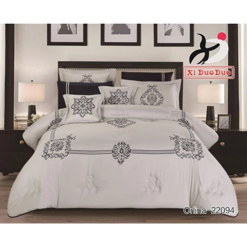 طقم مفرش ذو طابع تطريز - مزدوج - 8 قطع