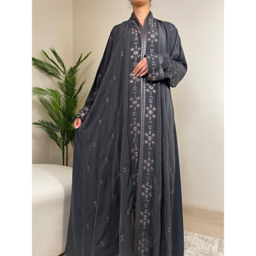 عباية لف نص كلوش تطريز كامل بقماش احساس وكم عادي - رصاصي - A182