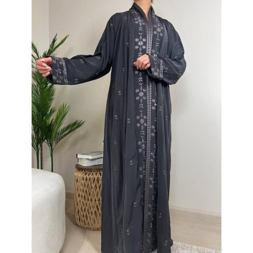 عباية لف نص كلوش تطريز كامل بقماش احساس وكم عادي - رصاصي - A182