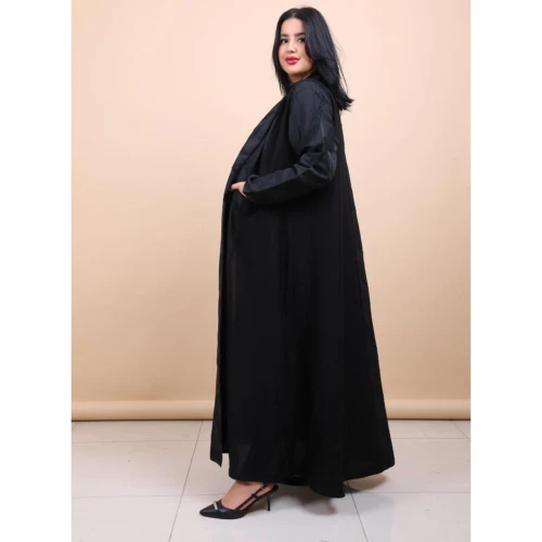 عباية جكار بجيوب للنساء - أسود