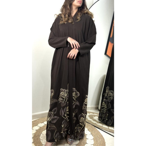عباية لف بقماش كريب روز مع تطريز ذهبي - بني