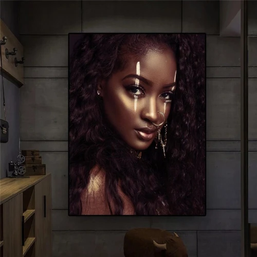 لوحة حائط قماشية لفتاة مع برواز - 120x80 سم - بني