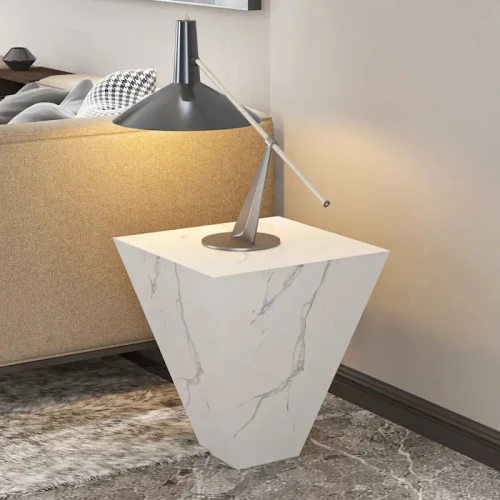 طاولة جانبية من الرخام الأبيض الأنيق من Alhome Estorio Elegance