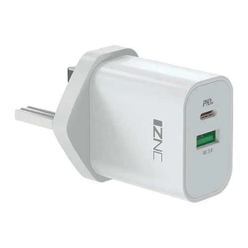 إزنك شاحن جداري بمنفذين PD - USB - أبيض