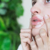 ماسك جل الشفاه بحمض الهيالورونيك لترطيب الشفاه